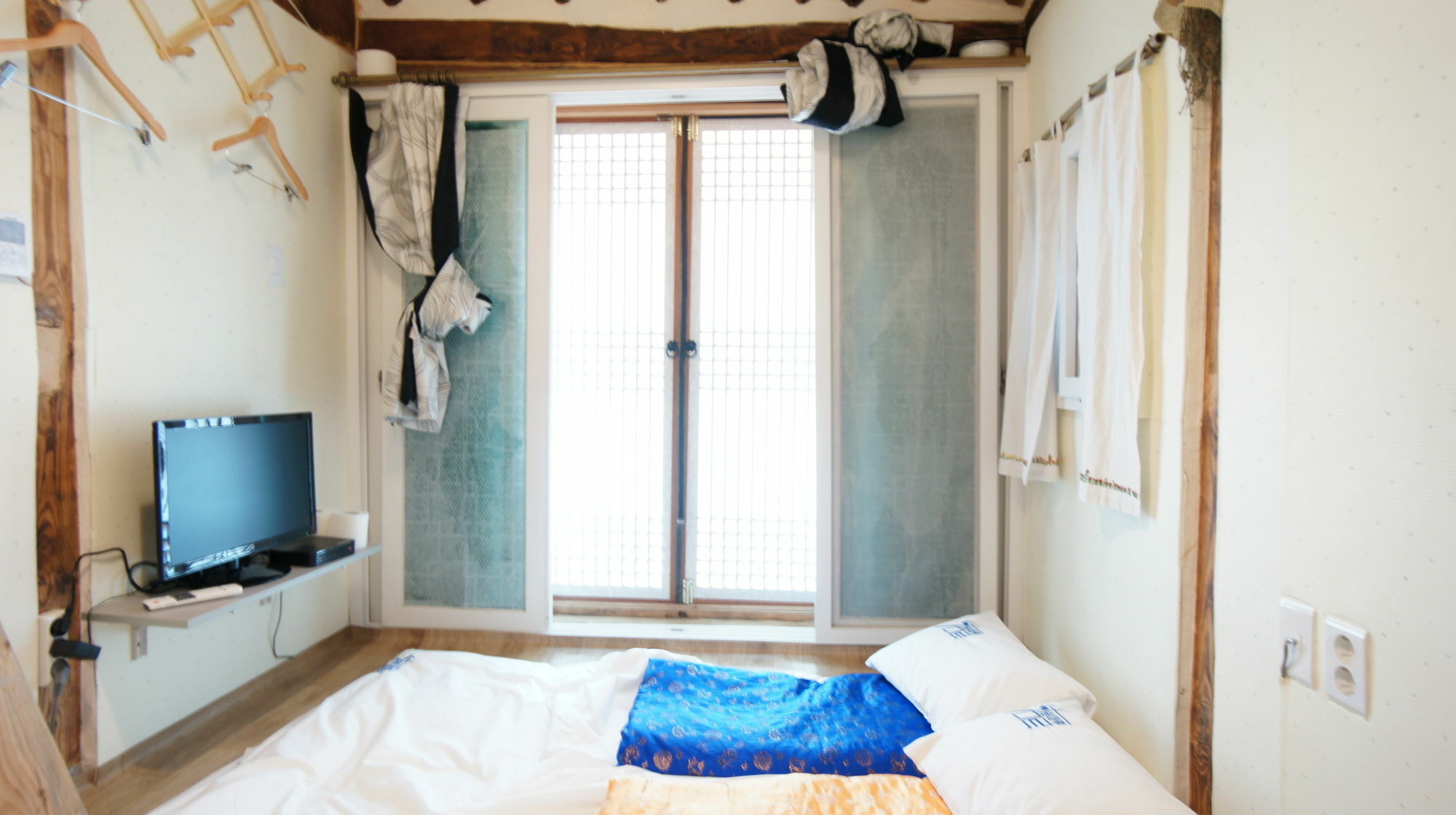 1928 Suimmaru Hanok Guesthouse Jeonju Bagian luar foto