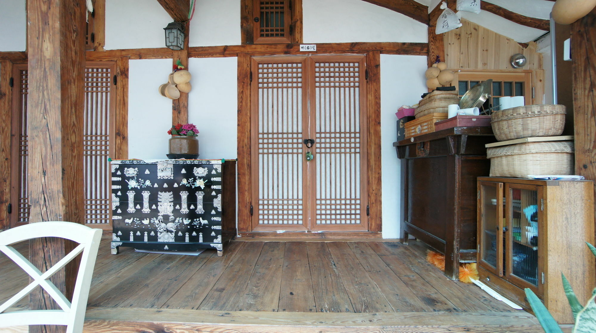 1928 Suimmaru Hanok Guesthouse Jeonju Bagian luar foto